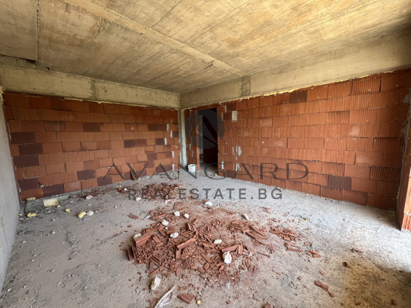 De vânzare  2 dormitoare Plovdiv , Ciuciuc Parij , 125 mp | 16334018