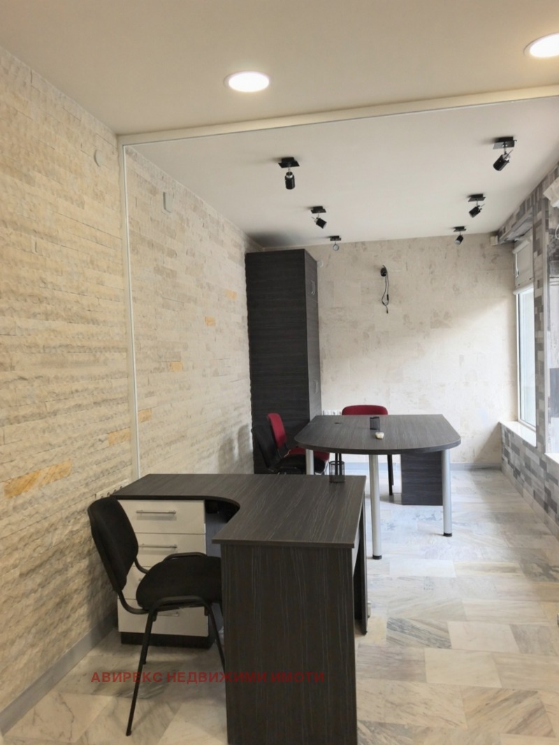 In vendita  Ufficio Plovdiv , Tsentar , 32 mq | 14878576 - Immagine [3]