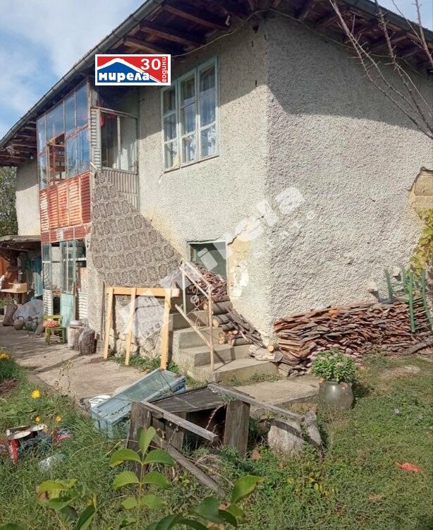 Продава  Къща, област Велико Търново, с. Ново село • 16 500 EUR • ID 70828608 — holmes.bg - [1] 