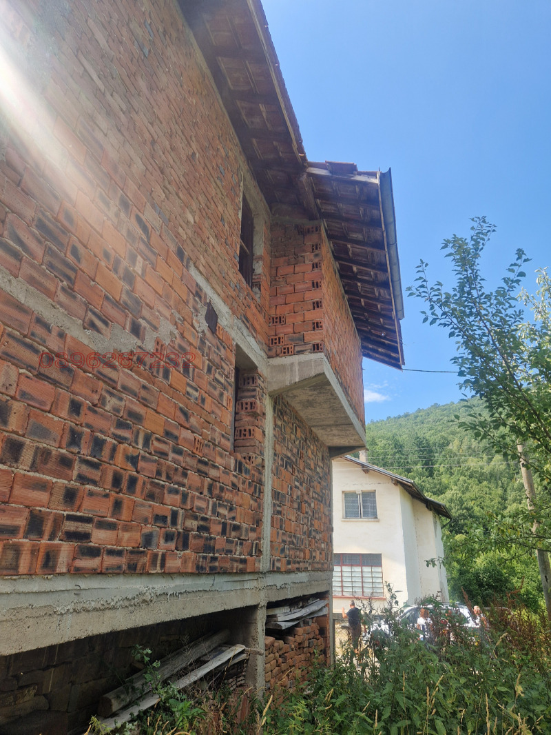 Продава КЪЩА, с. Чепино, област Перник, снимка 5 - Къщи - 52779773