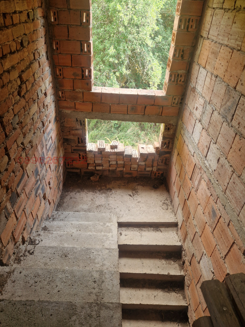 Продава КЪЩА, с. Чепино, област Перник, снимка 11 - Къщи - 52779773