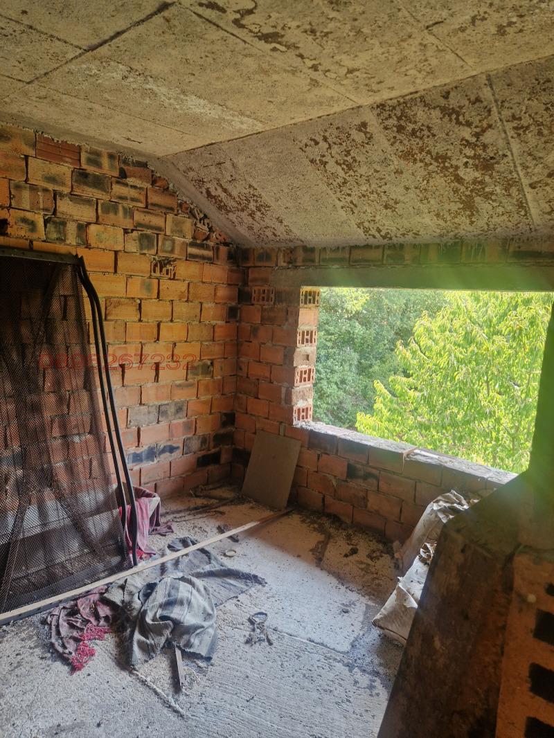 Продава КЪЩА, с. Чепино, област Перник, снимка 12 - Къщи - 52779773