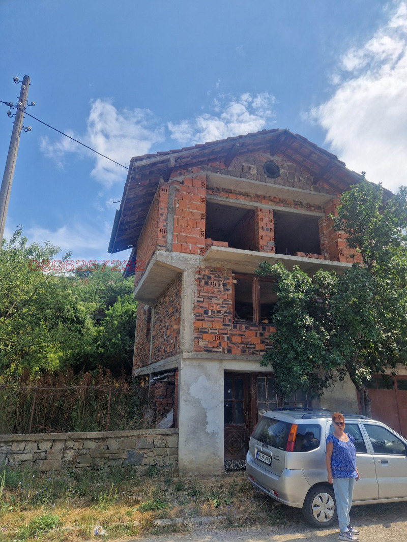 Продава КЪЩА, с. Чепино, област Перник, снимка 3 - Къщи - 52779773