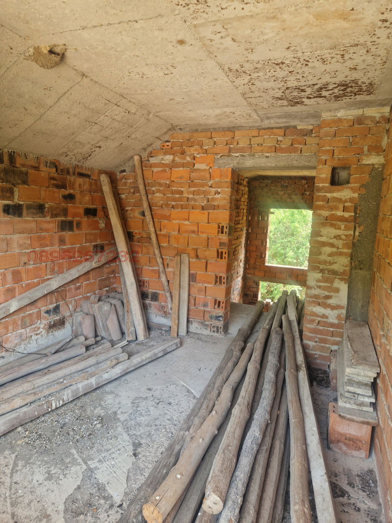 Продава КЪЩА, с. Чепино, област Перник, снимка 13 - Къщи - 52779773