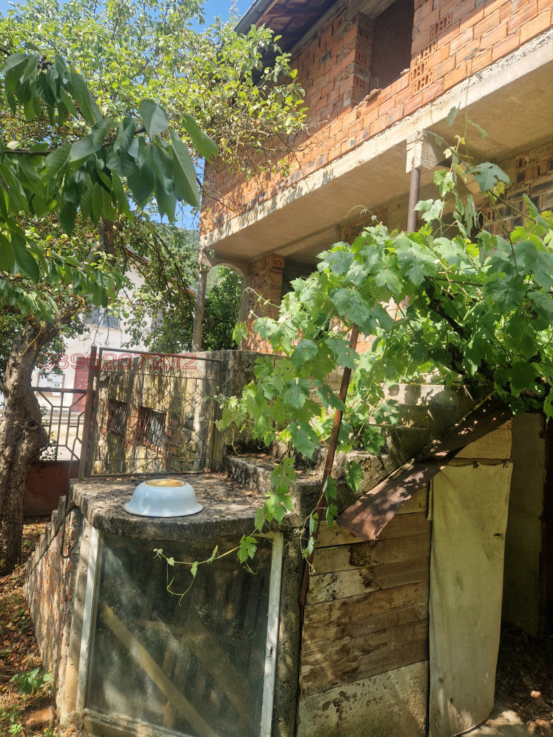 Продава КЪЩА, с. Чепино, област Перник, снимка 7 - Къщи - 52779773