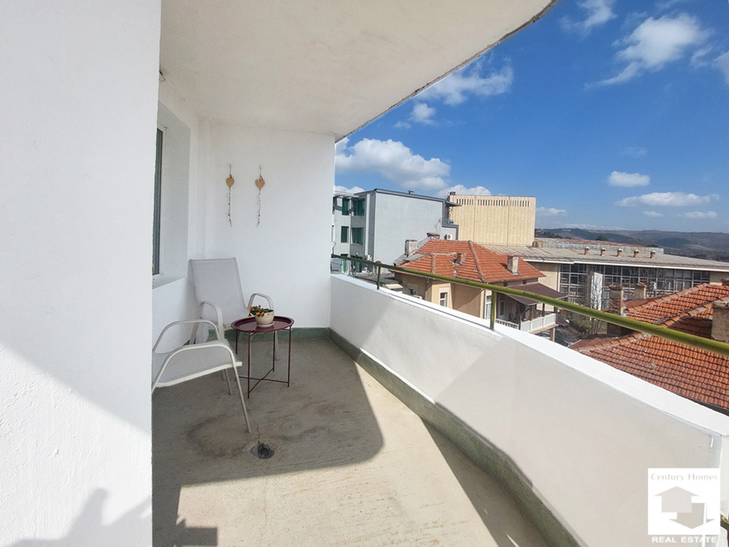 Продава 2-СТАЕН, гр. Велико Търново, Център, снимка 4 - Апартаменти - 54144027