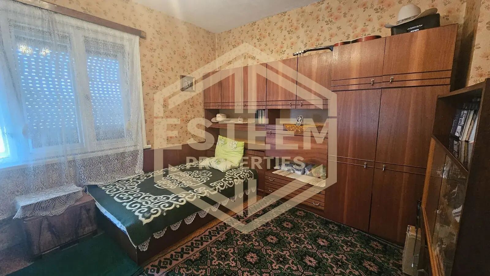 Продава ЕТАЖ ОТ КЪЩА, гр. Русе, Широк център, снимка 4 - Етаж от къща - 54222821