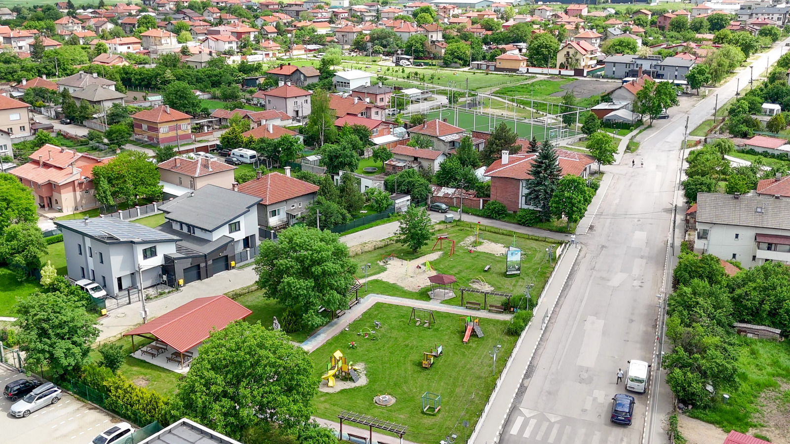 Продава КЪЩА, с. Равно поле, област София област, снимка 13 - Къщи - 56297562