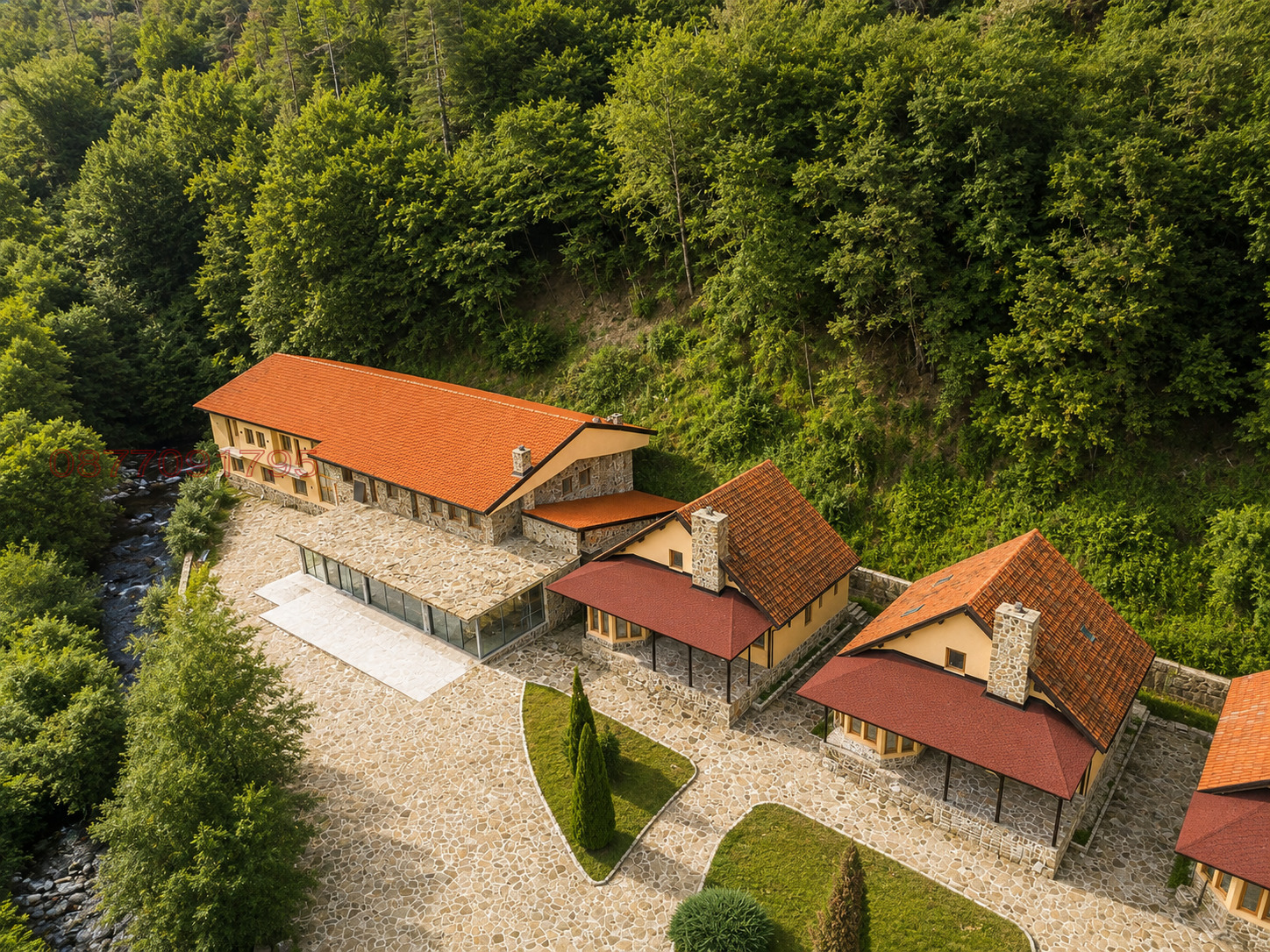 Продава ХОТЕЛ, с. Рибарица, област Ловеч, снимка 10 - Хотели - 55939328