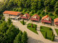 Продава ХОТЕЛ, с. Рибарица, област Ловеч, снимка 2