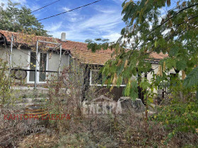 Продажба на имоти в с. Кривня, област Варна - изображение 6 