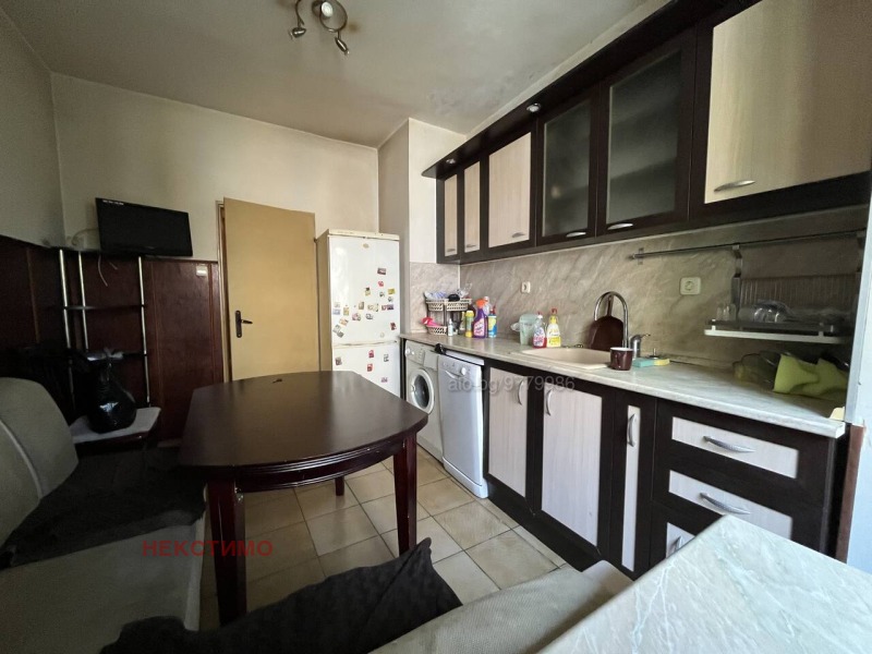 For Sale  2 bedroom Plovdiv , Kyuchuk Parizh , 80 sq.m | 78210863 - image [7]