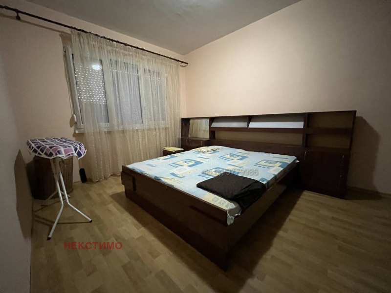 For Sale  2 bedroom Plovdiv , Kyuchuk Parizh , 80 sq.m | 78210863 - image [2]