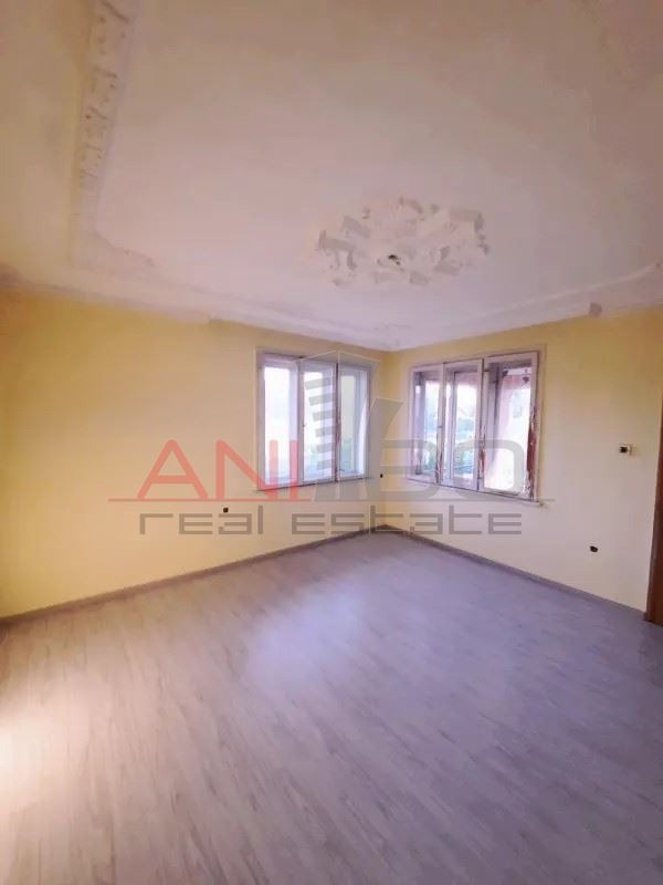 Продава КЪЩА, с. Генерал Киселово, област Варна, снимка 3 - Къщи - 54106285