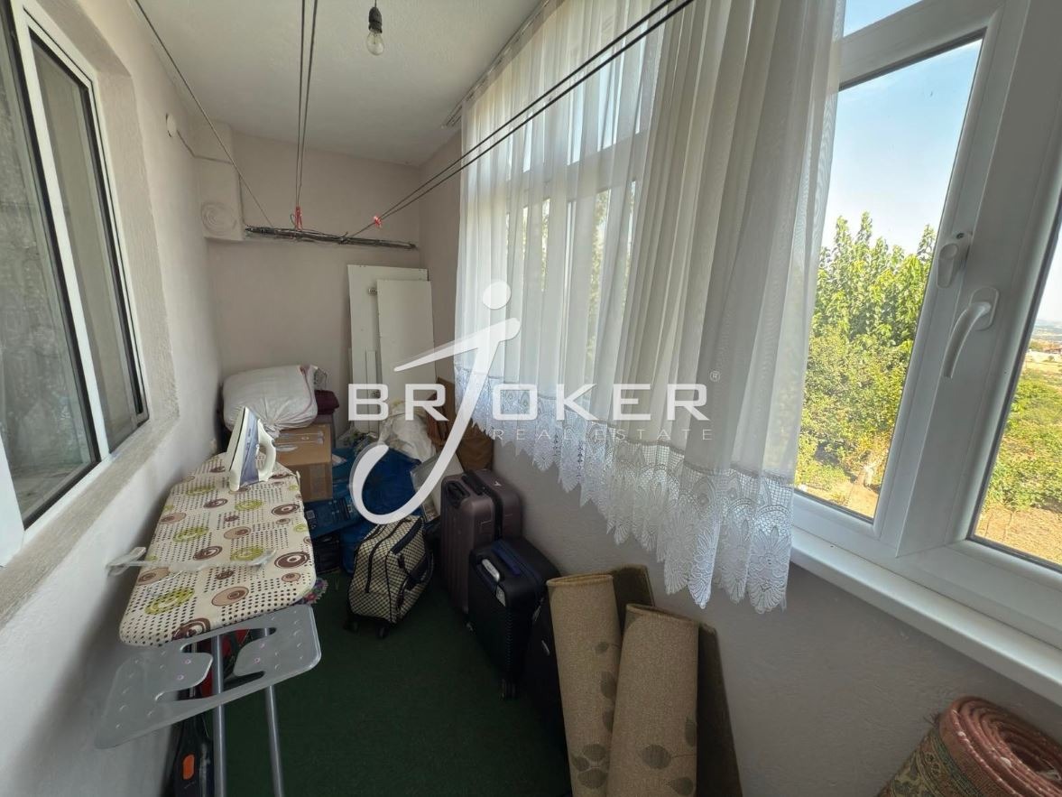 Продава КЪЩА, с. Зелениково, област Кърджали, снимка 11 - Къщи - 55900265