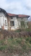 Продава КЪЩА, с. Славейково, област Габрово, снимка 2