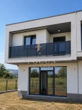 Продава КЪЩА, с. Първенец, област Пловдив, снимка 2