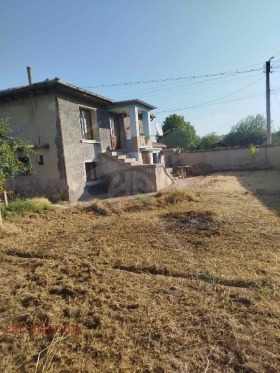 House Chernichevo, region Plovdiv 2