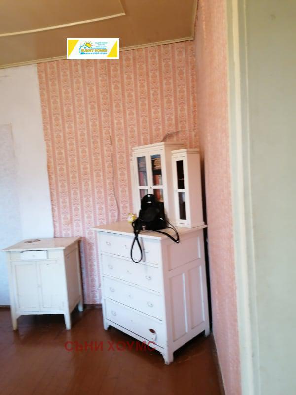 Продава КЪЩА, с. Патреш, област Велико Търново, снимка 14 - Къщи - 45632011