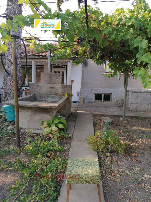 Продава  Къща област Велико Търново , с. Патреш , 110 кв.м | 53020973 - изображение [2]