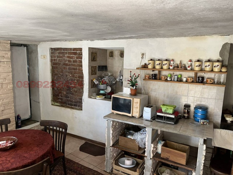 Продава КЪЩА, с. Кошов, област Русе, снимка 11 - Къщи - 52783126