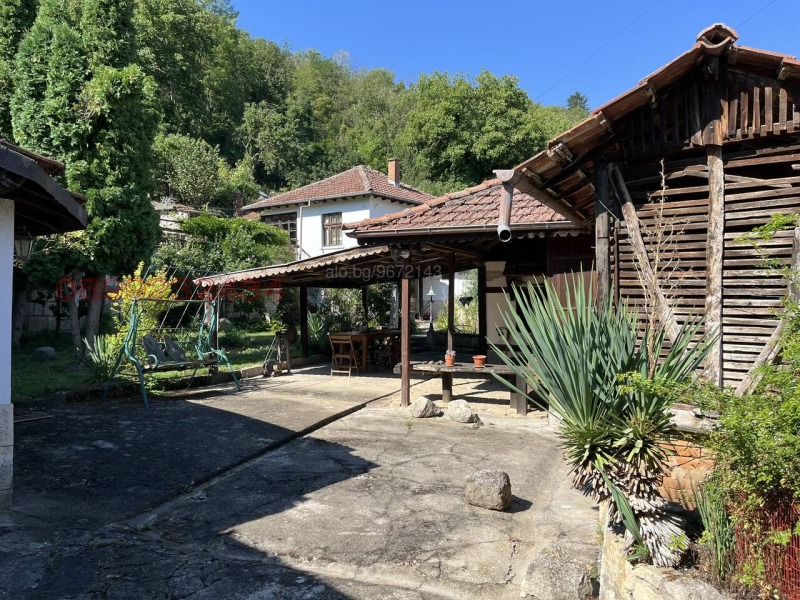 Продава КЪЩА, с. Кошов, област Русе, снимка 2 - Къщи - 52783126