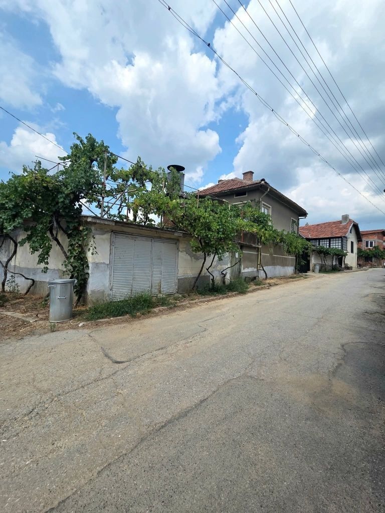 Продава  Къща област Кюстендил , с. Стенско , 144 кв.м | 71326863 - изображение [2]
