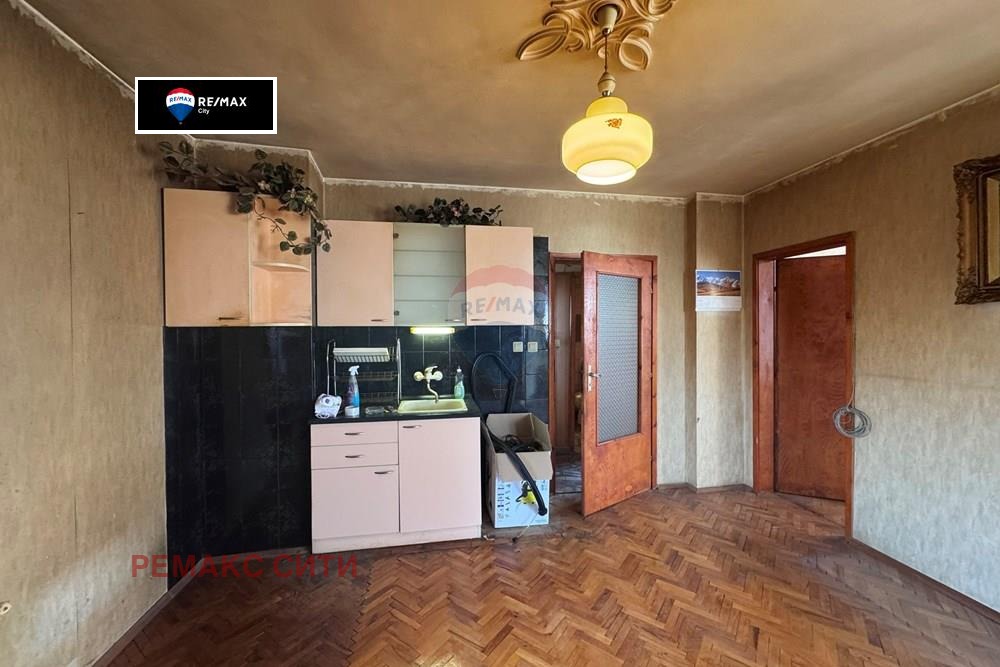 Продава 3-СТАЕН, гр. София, Борово