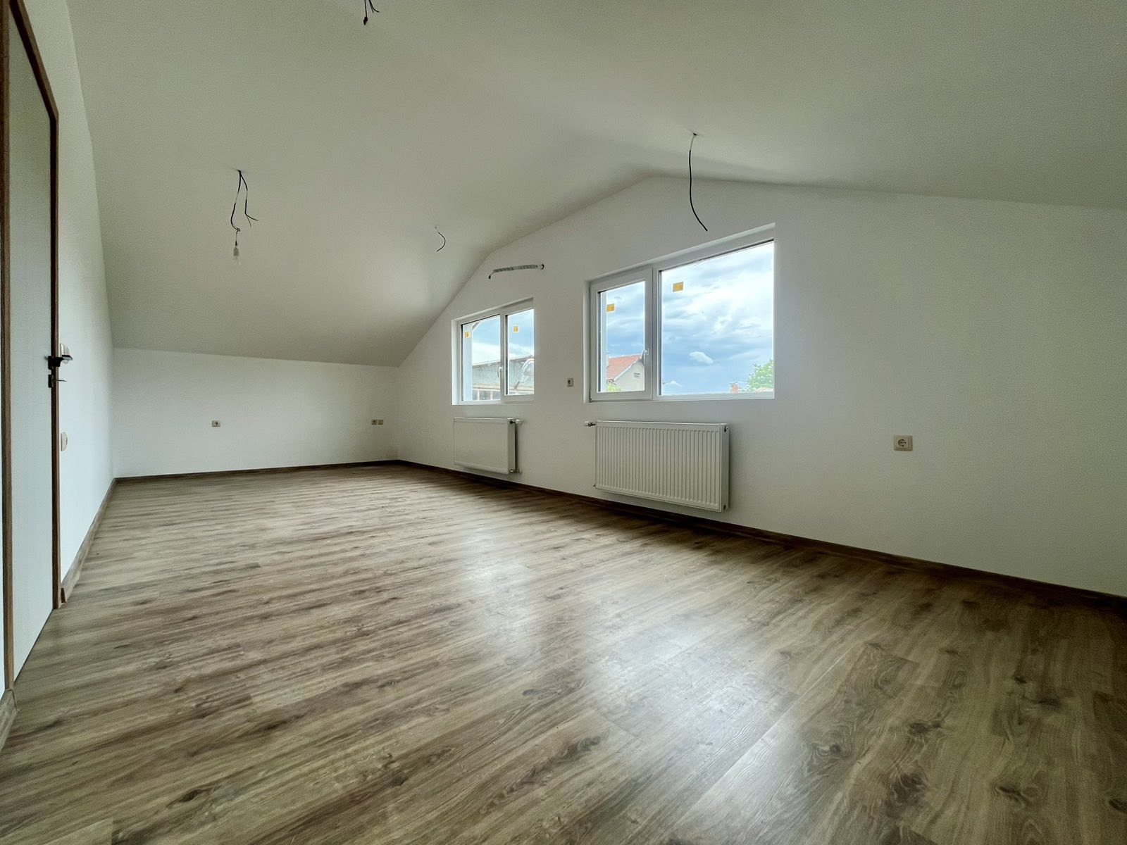 Продава КЪЩА, с. Сандрово, област Русе, снимка 7 - Къщи - 54762219