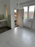 Продава ЕТАЖ ОТ КЪЩА, град Плевен, Мара Денчева • 145000 € • 65218562 — Holmes.bg