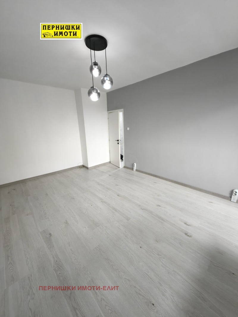 Προς πώληση  Στούντιο Περνηκ , Τεβα , 45 τ.μ | 67080920 - εικόνα [4]