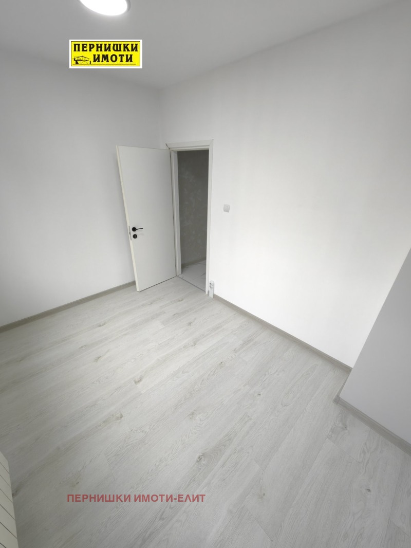 Προς πώληση  Στούντιο Περνηκ , Τεβα , 45 τ.μ | 67080920 - εικόνα [13]