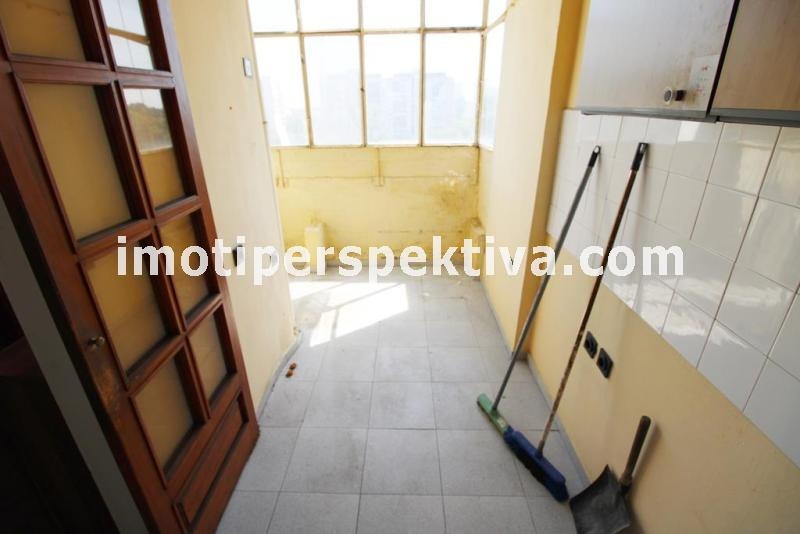 Продава 2-СТАЕН, гр. Пловдив, Кършияка, снимка 8 - Апартаменти - 56118302