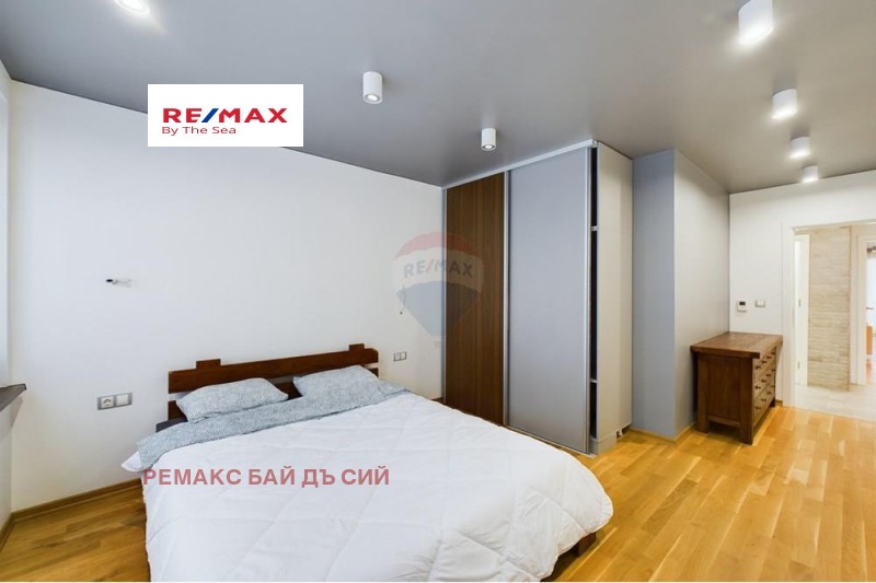 Продава 3-СТАЕН, гр. Варна, Бриз, снимка 13 - Aпартаменти - 49098411