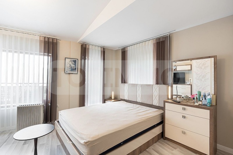 Продава 3-СТАЕН, гр. Варна, Бриз, снимка 4 - Апартаменти - 52548375