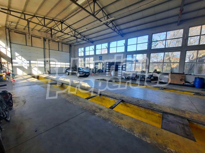 Продава ПРОМ. ПОМЕЩЕНИЕ, гр. Карнобат, област Бургас, снимка 10 - Производствени сгради - 52440691