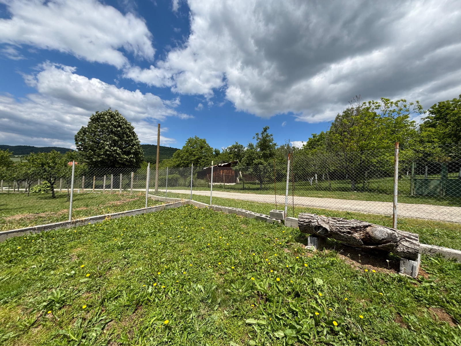 Продава ПАРЦЕЛ, с. Златна Панега, област Ловеч, снимка 4 - Парцели - 54214541