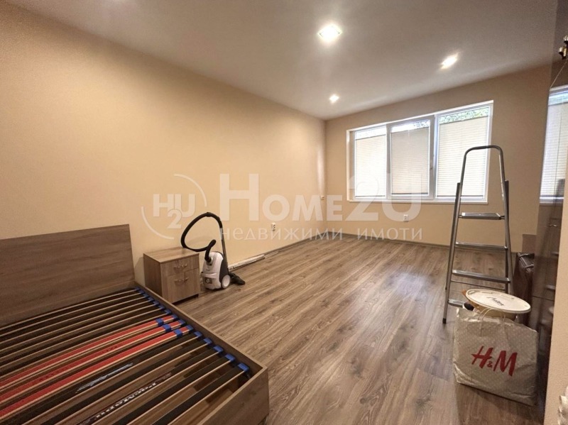 Na sprzedaż  1 sypialnia Pernik , Twardi liwadi , 63 mkw | 92486209 - obraz [3]