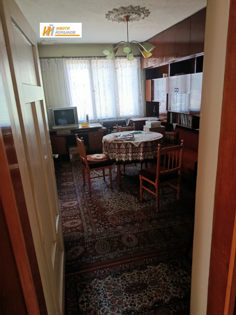 Продава ЕТАЖ ОТ КЪЩА, гр. Горна Оряховица, област Велико Търново, снимка 3 - Етаж от къща - 52891020