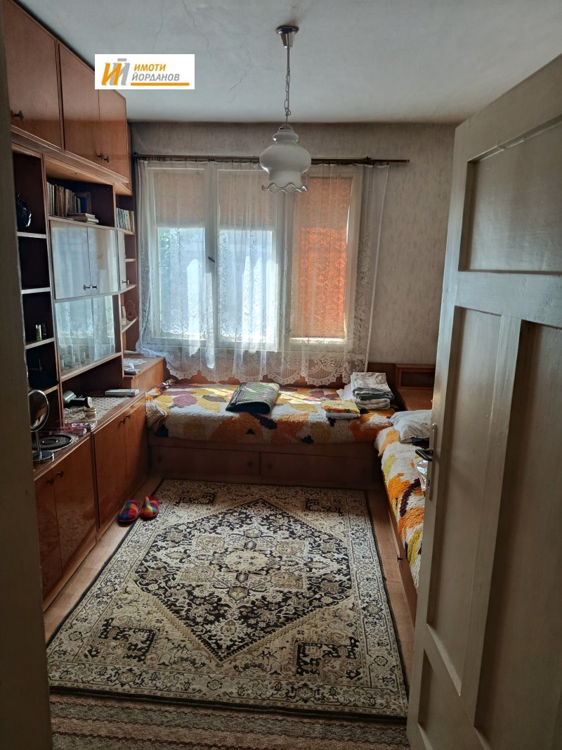 Продава ЕТАЖ ОТ КЪЩА, гр. Горна Оряховица, област Велико Търново, снимка 2 - Етаж от къща - 52891020