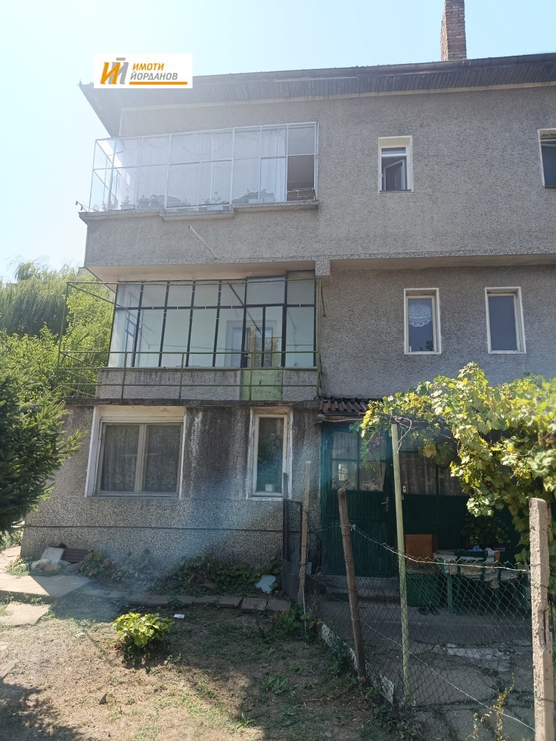 Продава ЕТАЖ ОТ КЪЩА, гр. Горна Оряховица, област Велико Търново, снимка 4 - Етаж от къща - 52891020