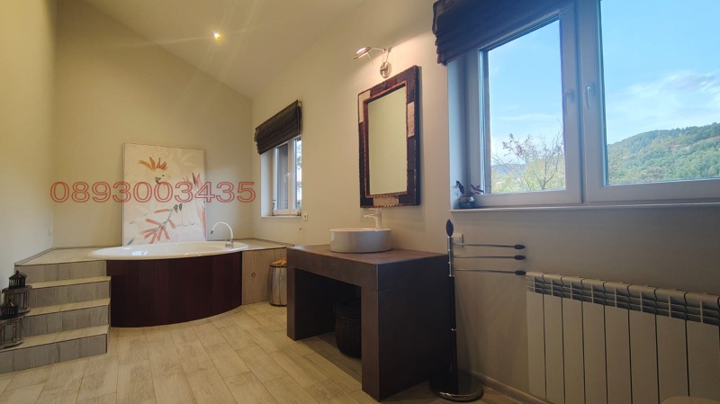 Продава  Къща област Кърджали , с. Правдолюб , 1115 кв.м | 35685674 - изображение [15]