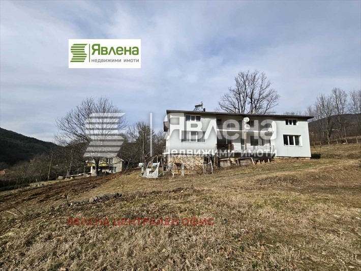 Продава  Хотел област София , с. Правешка Лакавица , 6580 кв.м | 35031522 - изображение [5]