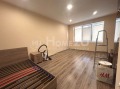 Продава 2-СТАЕН, град Перник, Твърди ливади • 119990 € / 234680.04 лв. • 21450489 3