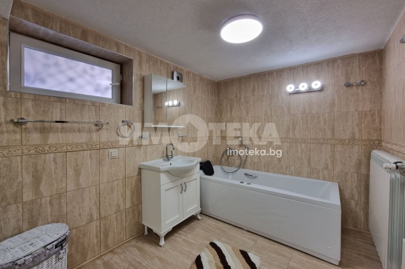 Na prodej  Dům Sofia , Oborište , 264 m2 | 81036098 - obraz [9]