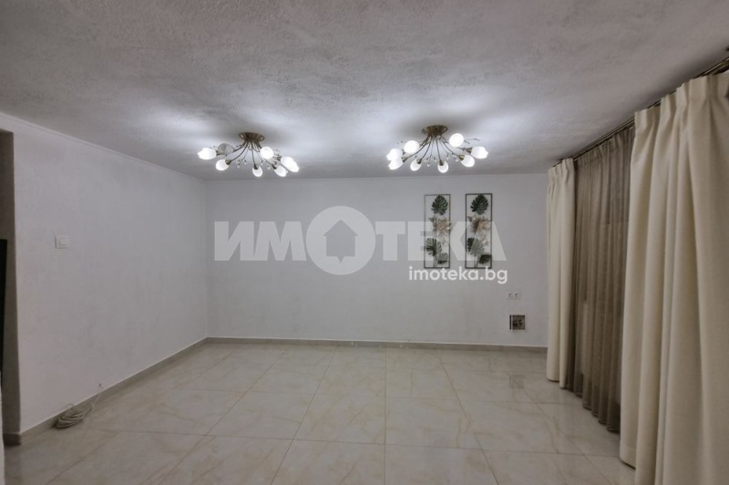 Na prodej  Dům Sofia , Oborište , 264 m2 | 81036098 - obraz [12]