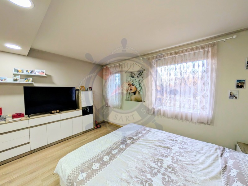 Продава КЪЩА, гр. Варна, с. Звездица, снимка 9 - Къщи - 52811865