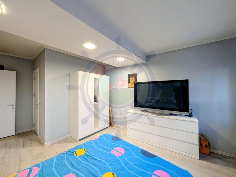 Продава КЪЩА, гр. Варна, с. Звездица, снимка 7 - Къщи - 52811865