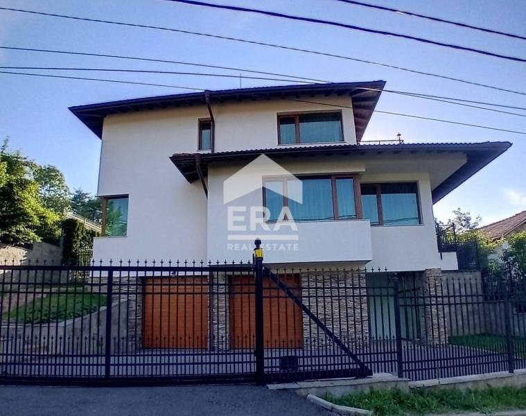 Продава КЪЩА, гр. София, с. Панчарево