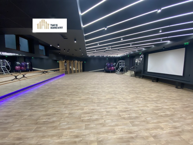 Te koop  Industrie gebouw Sofia , Studentski grad , 390 m² | 76994496